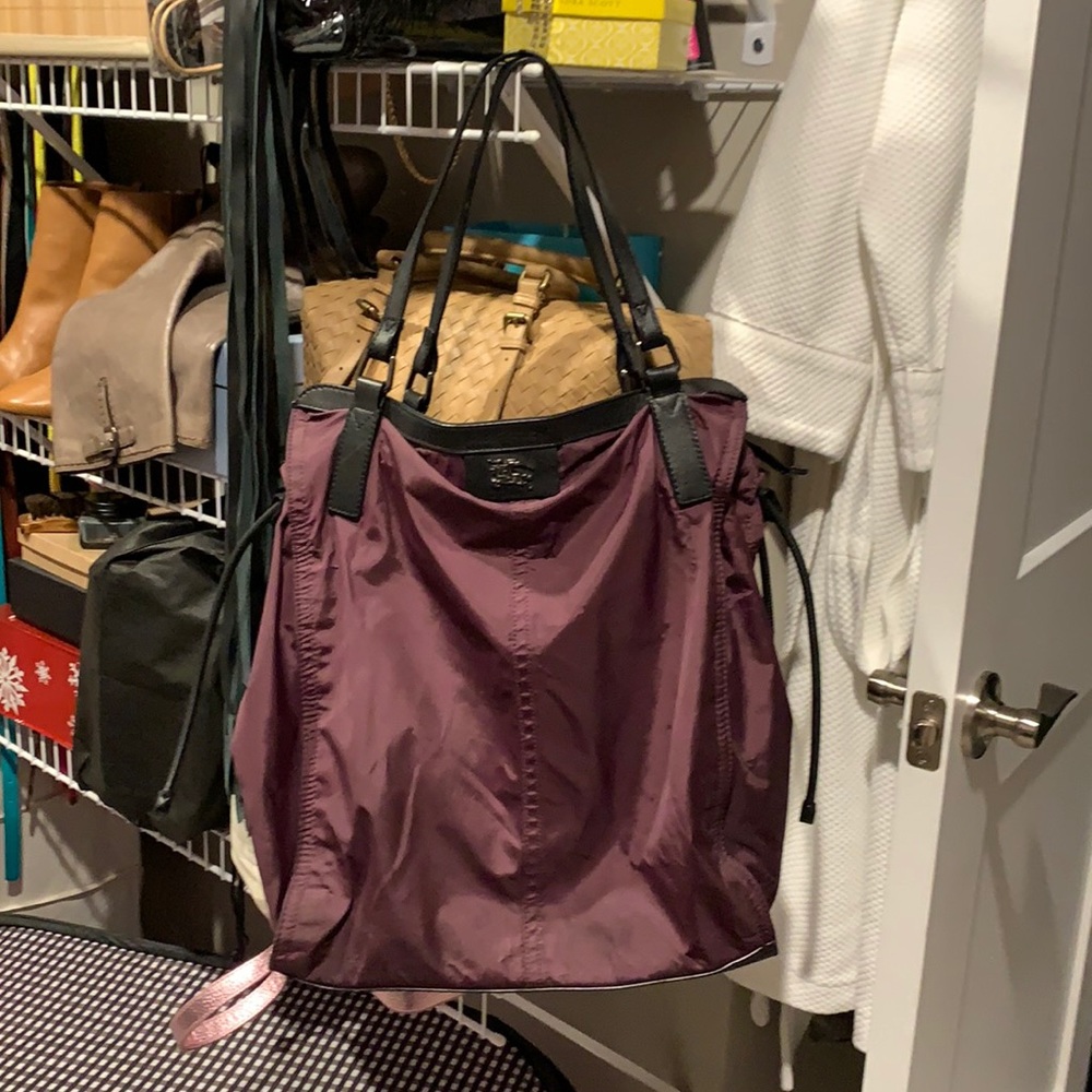 BURBERRY BUCKLEIGH PURPLE NYLON TOTE BAG